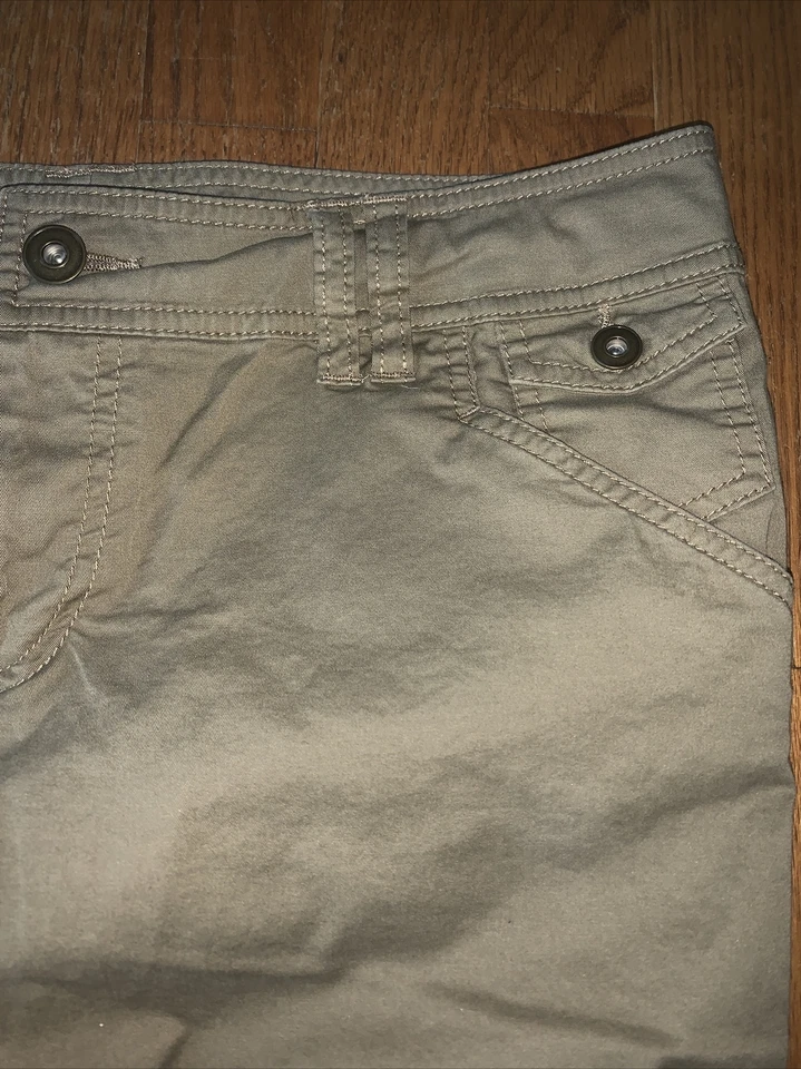CALVIN KLEIN Cargo Shorts Khaki Designer Women’s Size 10 - Image 3 of 4