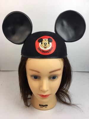 Vintage MICKEY MOUSE WORLD Benay Albee 