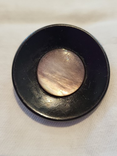 Antique Button 1.44" Mother of Pearl Black Bakelite Convex Saucer Shank 7805 - Imagen 2 de 7