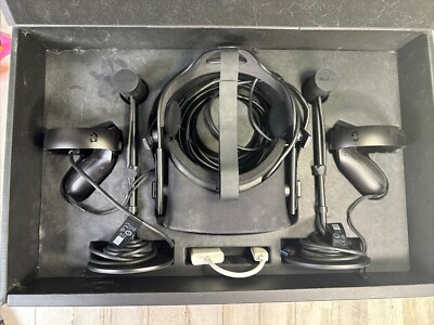 Meta Oculus Rift CV1 VR Virtual Reality Headset System PC Powered