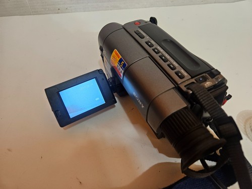 Sony Handycam CCD-TRV12 NTSC Video 8 Tape Digital Video Camera - Video Transfer - Picture 6 of 15