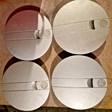 Vintage Vw Oem Hub Caps Set Of 4 321601151c Golf Rabbit Jetta Scirocco Mk1
