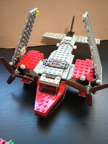 LEGO Adventurers: Island Hopper (5935) & Research Glider (5921) Read Details