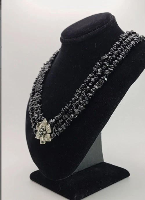 Black spinel , sterling silver free form multi strand flower necklace 20” - Image 3 of 4