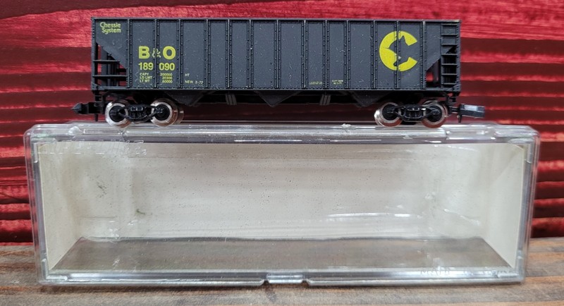 *Life-Like 7746 100 Ton Hopper Chessie w/ Original Box*
