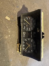 Golf2 Tacho 220kmh Uhr 191919033es 191919059
