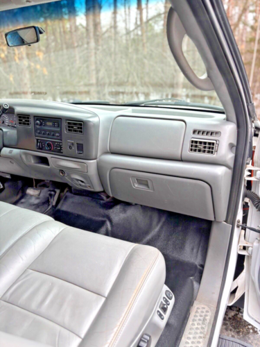 2003 Ford F-250 XL - Picture 18 of 40