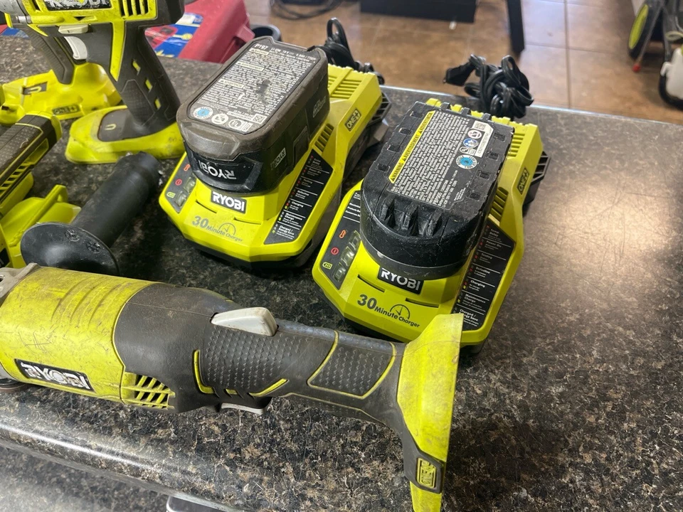 USED RYOBI 18V 5PC Cordless Cordless COMBO TOOL SET Drill Light (QUI003192) - Image 3 of 4