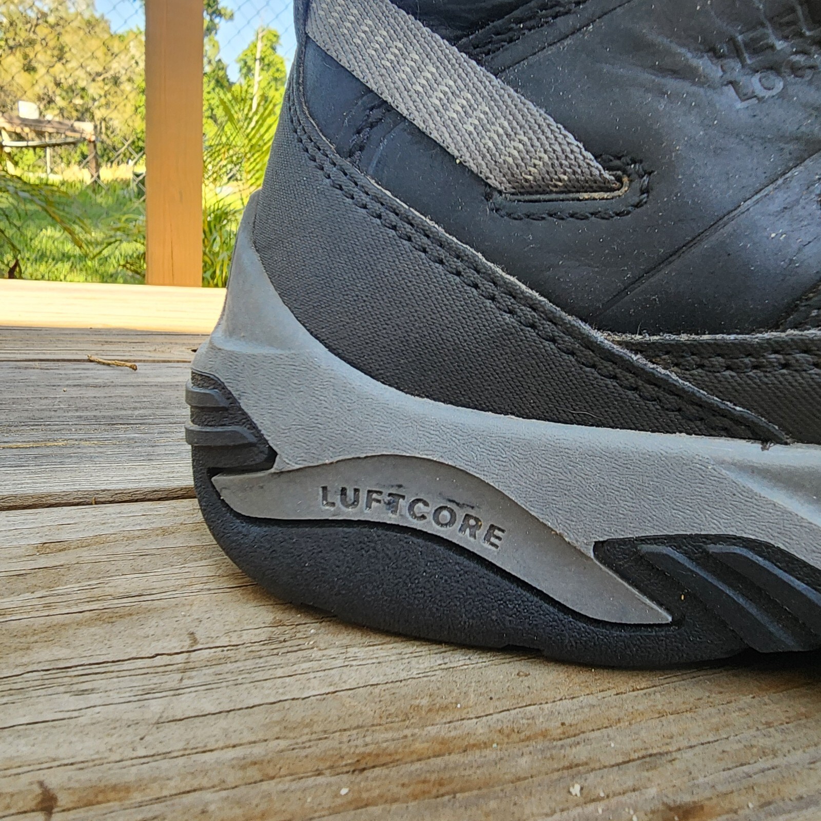 Uomo KEEN Circadia Mid impermeabile stile libri escursionismo 1026768 taglia 11 5 US