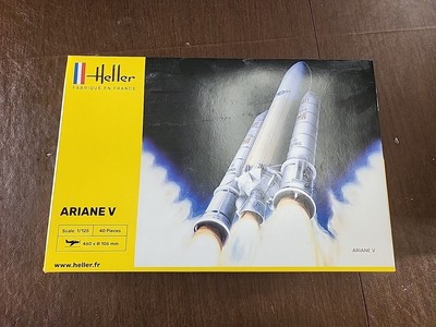 Heller Model 1/1600 Ariane V (1/125 Scale) New (TF)