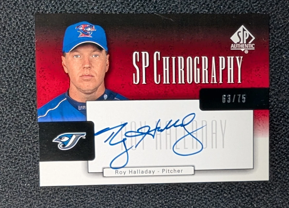 Roy Halladay Autographed Baseball Sports Trading Cards