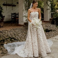 Lace Strapless Wedding Dress Featuring e Appliques and Floral A-Line Customized