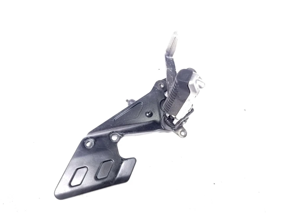 94 铃木 GSXR 1100 GSXR1100W 右前后轮脚钉休息和制动踏板 — 第 4/4 张图片