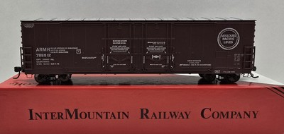 InterMountain H0 amerikanischer Güterwagen ''Missouri Pacific Line'' bespielt 