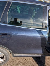 Passenger Right Rear Side Door Without Sun Screen Fits 11-17 TOUAREG 942457