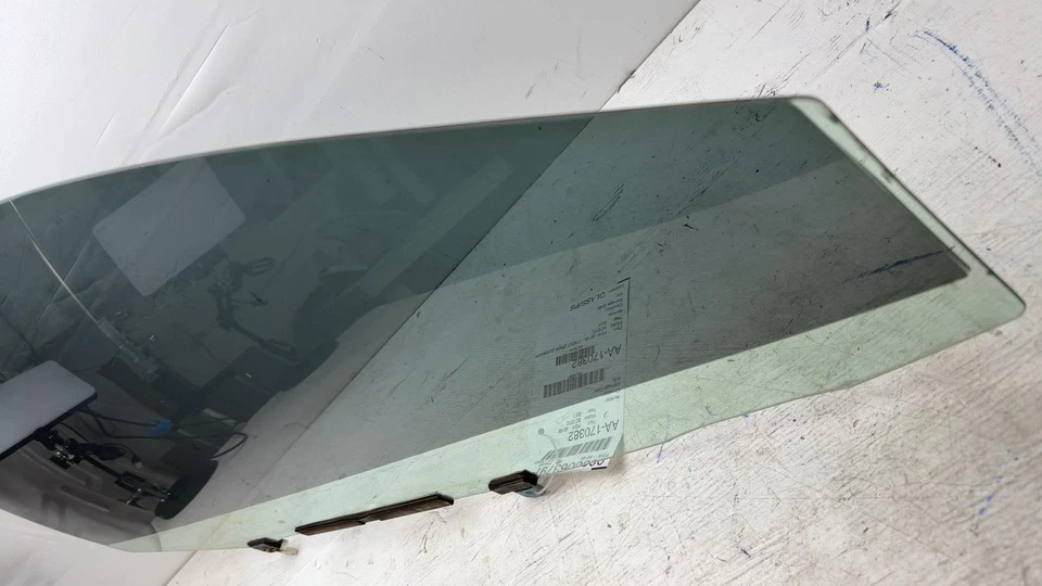 05 06 07 08 09 10 SCION TC puerta delantera vidrio/ventana vástago derecho Foto 3 de 4