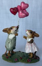 WEE FOREST FOLK MOUSE COUPLE HOLDING A HEART BALLOON BOUQUET