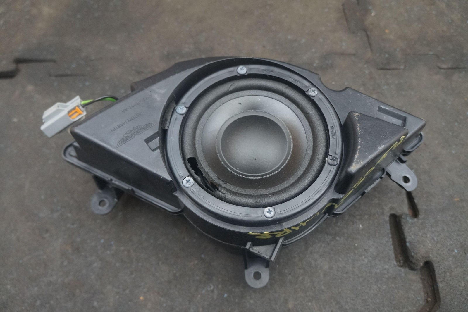 Rear Left Door Speaker Woofer AD43-46685-AA OEM Aston Martin Rapide 2014 *Note*