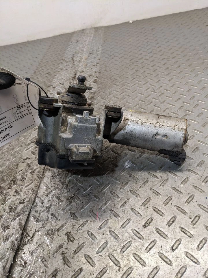 Windshield Wiper Motor Fits 87-96 CENTURY 1177719 - Image 2 of 4