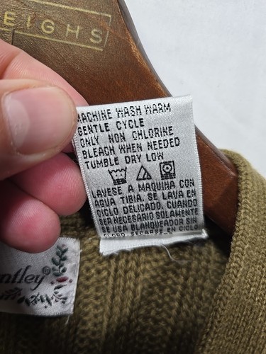 Sarah Bentley Womens Buttoned Cardigan Vintage Tan W/Gold Buttons Knit Sweater L - Picture 8 of 9