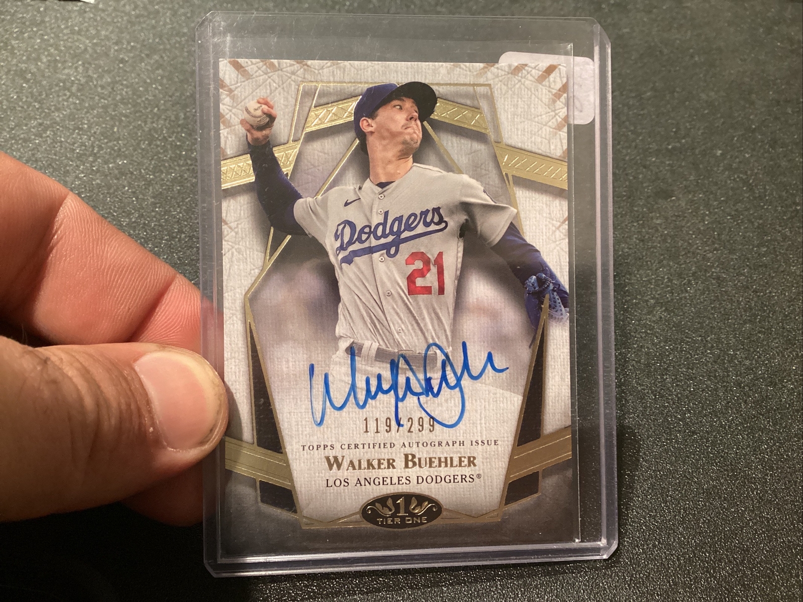 2022 Topps Tier One Prime Performers Auto /299 Walker Buehler #PPA-WB Auto