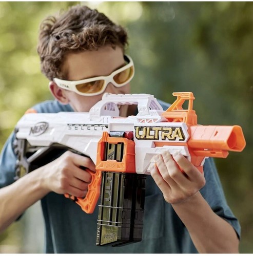 NERF Ultra Select Fully Motorized Blaster, Fire For distance And accuracy - Picture 2 of 3