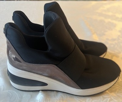 DKNY Platform Slip-On Woman's Sneakers 