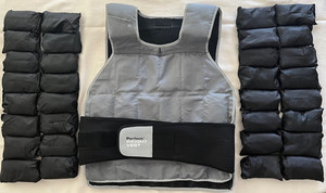 Up to 40LB WEIGHT VEST - Perfect Fitness - 1-40lb Adjustable. Barely Used