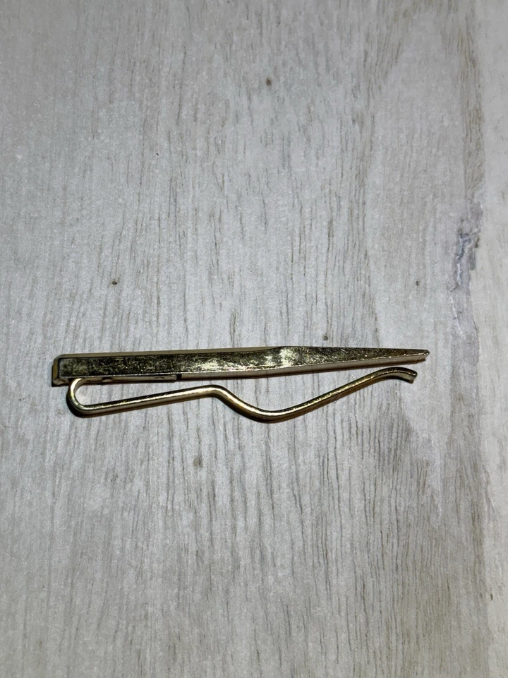 Clip de corbata herramientas a presión - accesorio mecánico, vintage, tono dorado 2 1/4" Foto 3 de 4