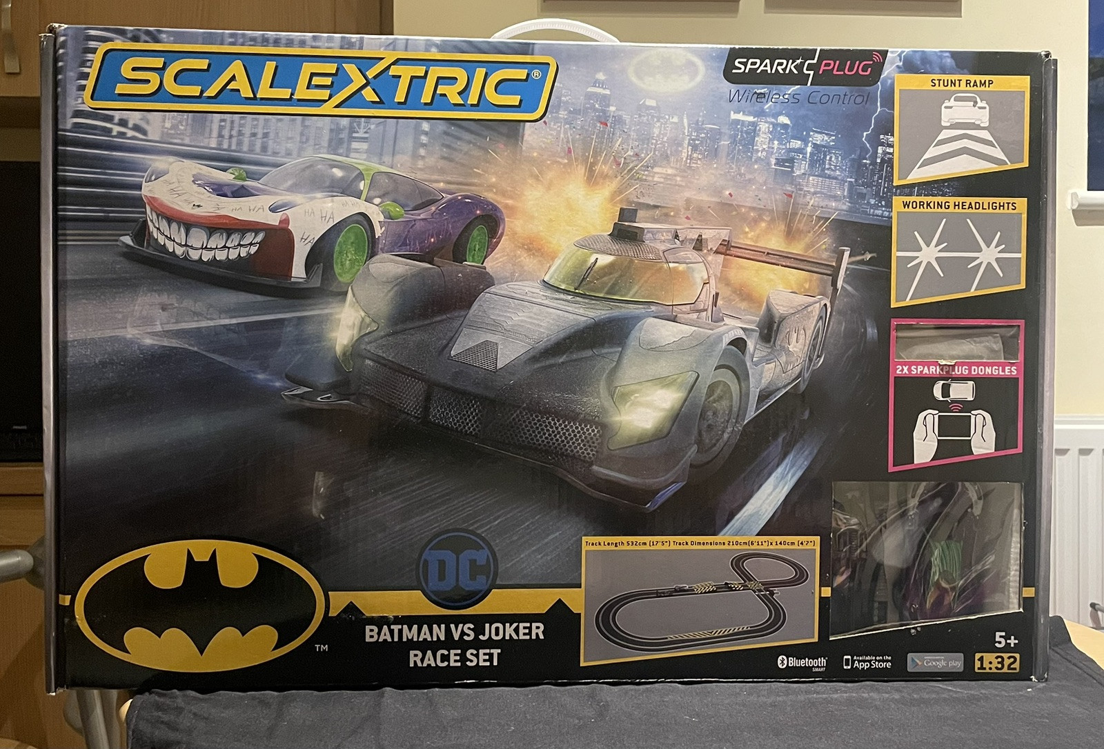 Scalextric: Spark Plug - Batman vs Joker Boxed Set (C1415T)