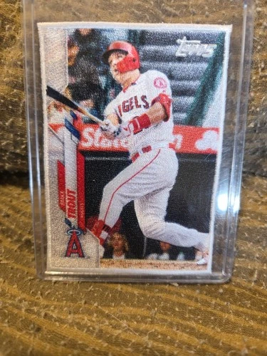 Mike Trout 2020 Topps Box Topper 2020 Cloth Patch Iconic Card #1 MVP LA Angels