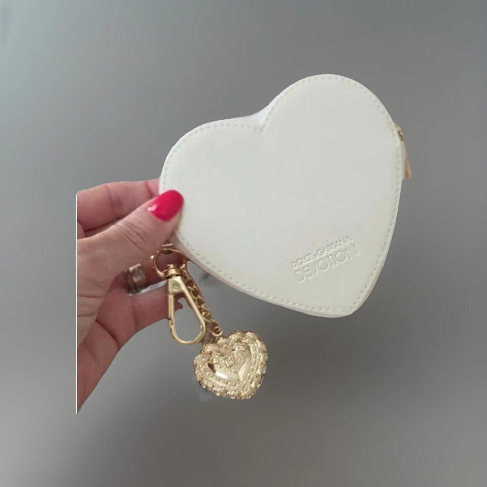 Dolce Gabbana Devotion Heart Pouch Nuevo En Embalaje Foto 2 de 4