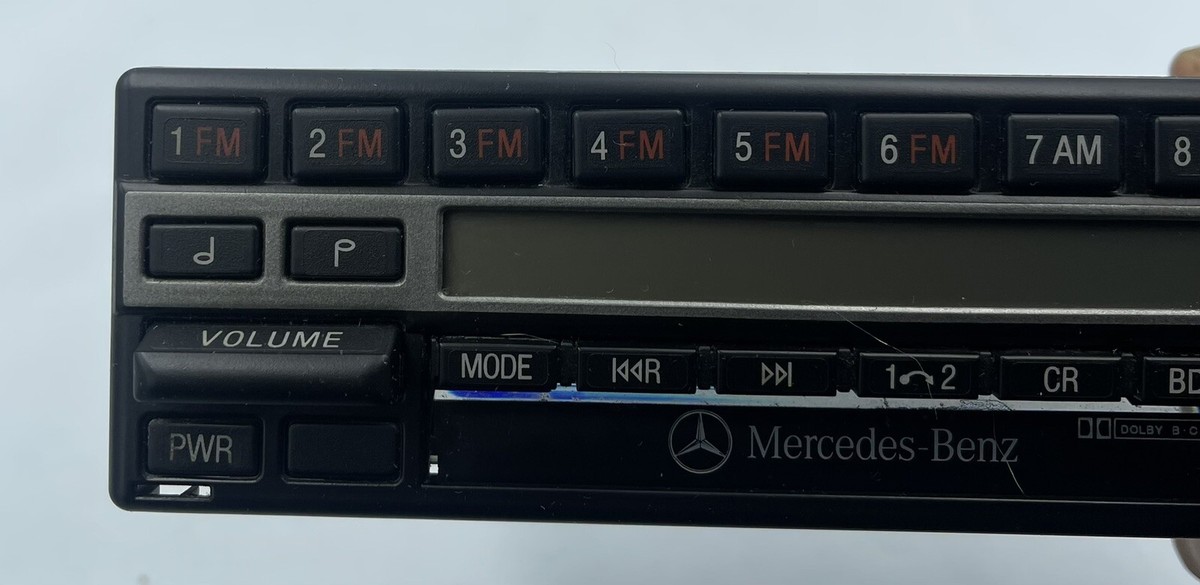Mercedes Becker Grand Prix BE 1432 Electronic Radio / AM FM