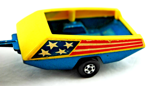 Matchbox Super-Kings K-3 STAR & STRIPES RACING MOD TRACTOR & TRAILER w/ RED SEAT - Picture 5 of 15