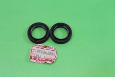 NEW OLD STOCK KAWASAKI FORK OIL SEAL KX KX80 1986-89 (QTY 2) 92049-1252