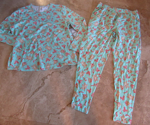 Womens size XL Disney Christmas, holiday pajamas, NWT