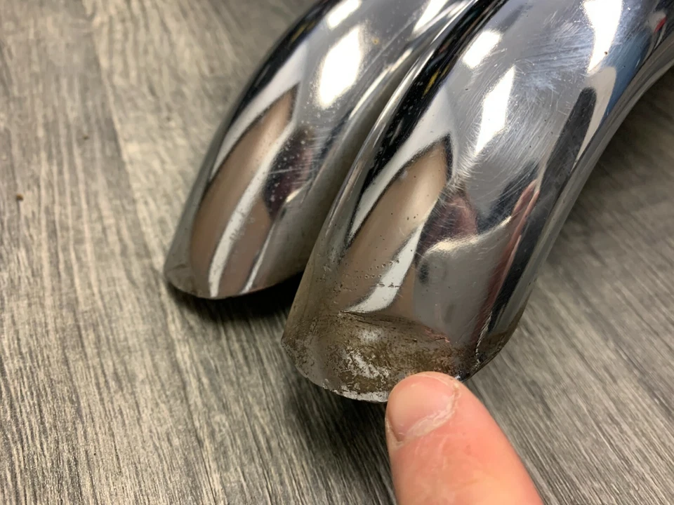 Silenciador de escape derecho Kawasaki ZG1200 1200 Voyager XII OEM #62 Foto 3 de 4