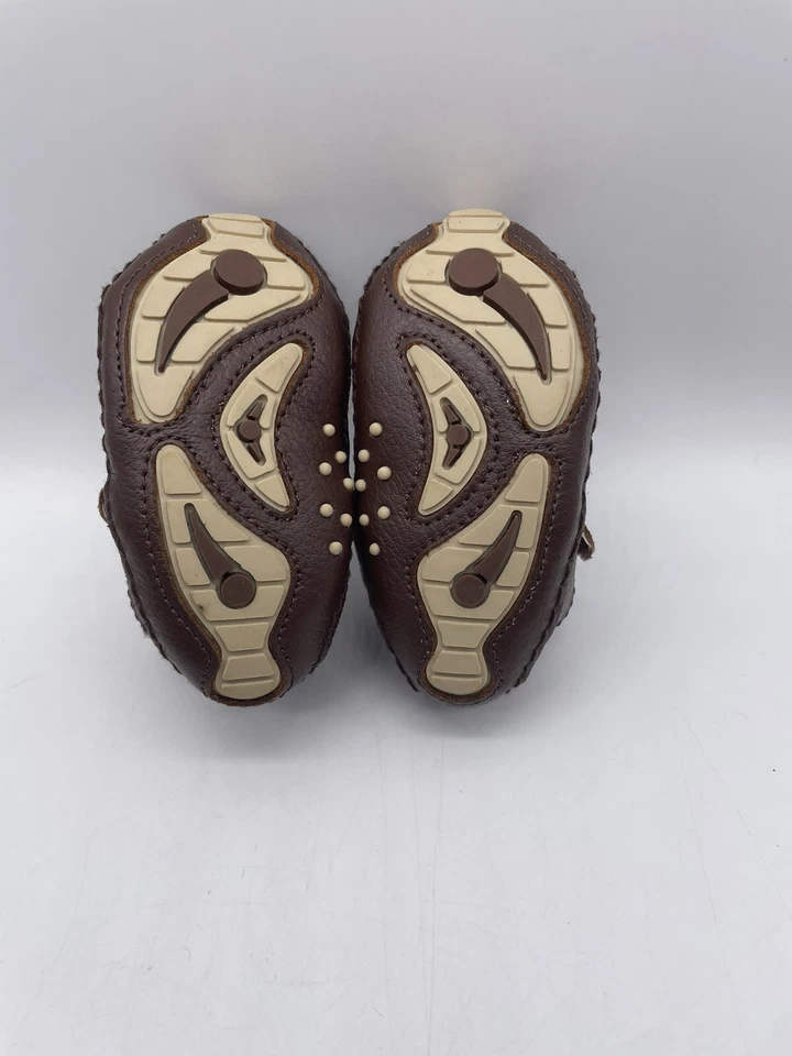 Zapatos de cuna para bebés Baby Deer de Trimfoot talla 2 de cuero marrón suela con agarre sin cordones Foto 4 de 4