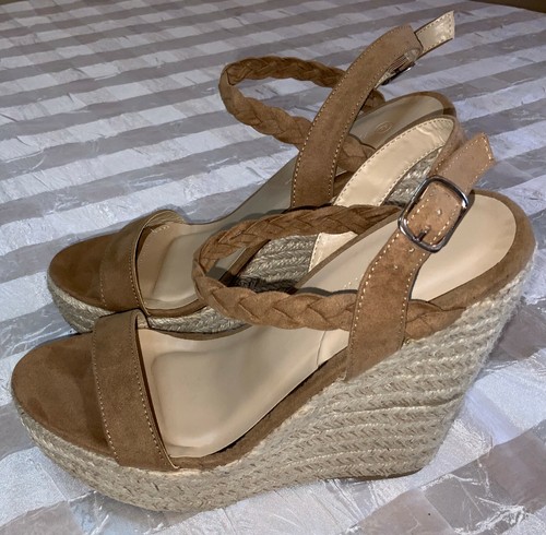 wild diva wedge sandals