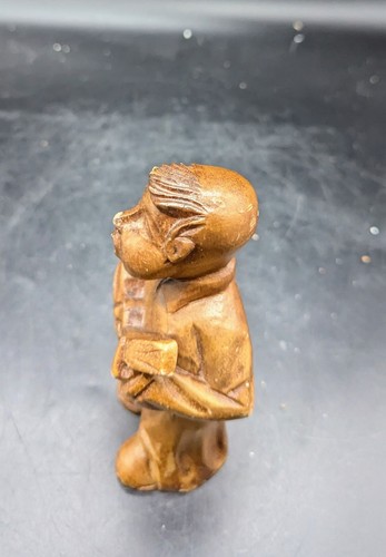 Vintage handgeschnitzte Holz Holzfigur Musiker Junge Gitarrist gute Details 6,5" - Bild 8 von 10