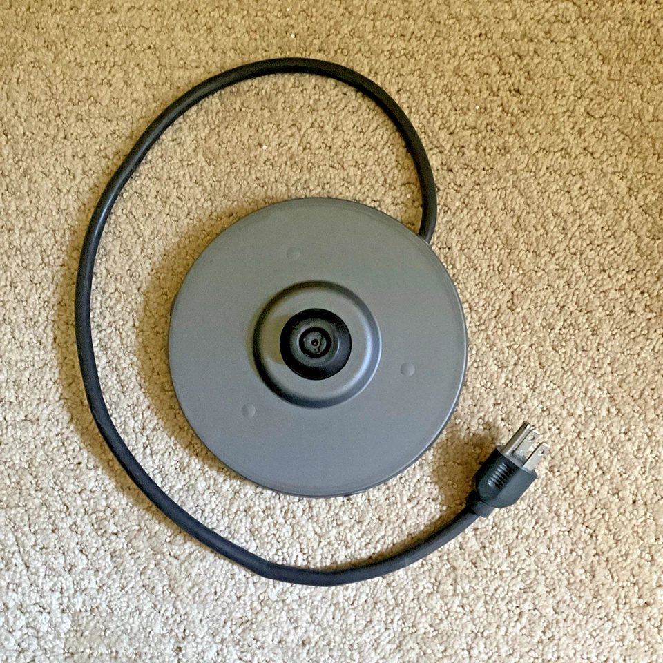 Braun WK200 Aqua Express 7 tazas hervidor eléctrico base de repuesto gris enchufe soporte Foto 3 de 3