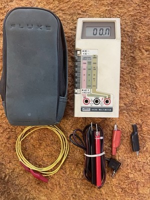 Fluke 8020A Handheld Digital Multimeter With Leads Tested (Please Read) #1040