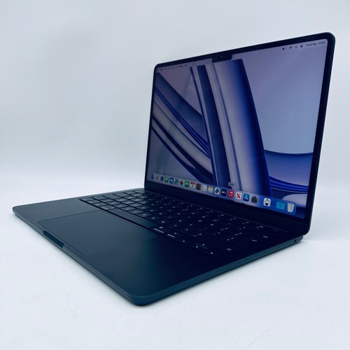 M3 MacBook Air 2024 13-Inch 8-Core CPU 8-Core GPU 8GB 256GB SSD Midnight Blue - Picture 3 of 23