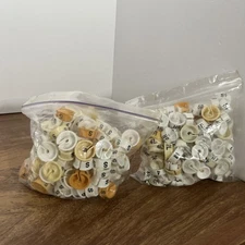 Slip On Hanger Size Markers for Clothing Hanger Misc Sizes 2 Sandwich ziplock