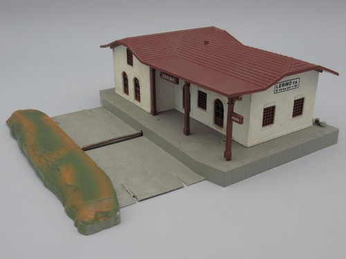 Gare de Lerino avec signalisation acoustique - Lima 60 0024 | Zustand: Occasion