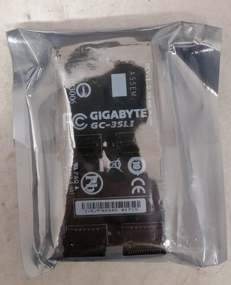GIGABYTE GC-3SLI 3-Way NVIDIA SLI Bridge Connector Adapter