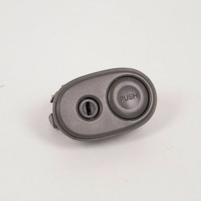 Mazda sentia запчасти