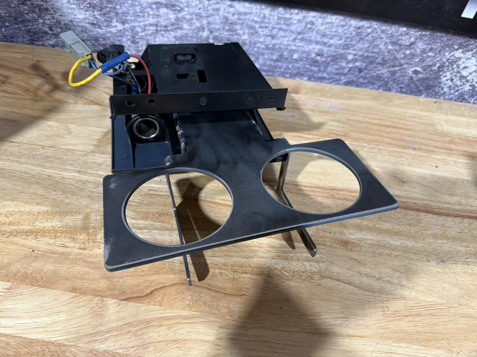 Portavasos cenicero camioneta Ford F150 1987-1991 Foto 3 de 3