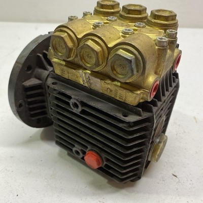 Interpump WW90 Pressure Washer Pump 8L/min 1300 PSI Triplex Plunger