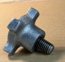 One Carr Lane 4 Point Lobed Aluminum Hand Knob 2-1/4” Across 1/2-13 Stud 4 Avil